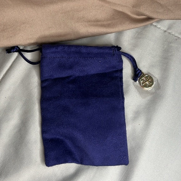 Tory Burch jewelry or keychain dust bag - Picture 4 of 4